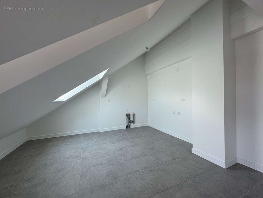 Appartement Gilly Sur Isere 4 pièce(s) 125 m2 - photo 3