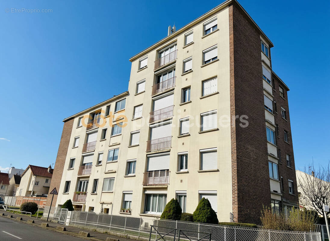 Appartement à VITRY-SUR-SEINE
