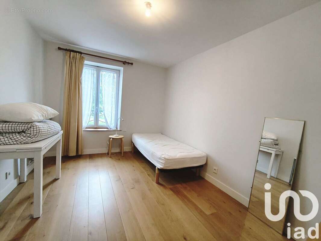 Photo 9 - Maison à CHATENAY-SUR-SEINE