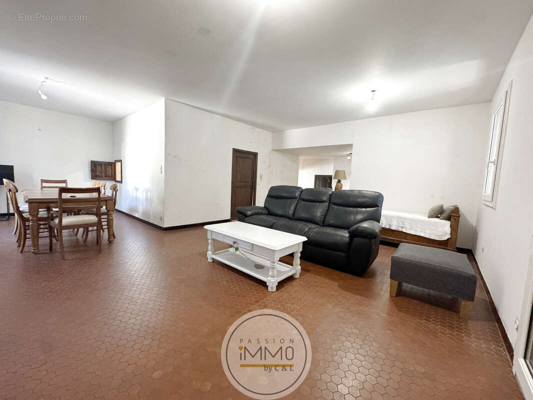 Villa plain pied, centre ville SISTERON - photo 3