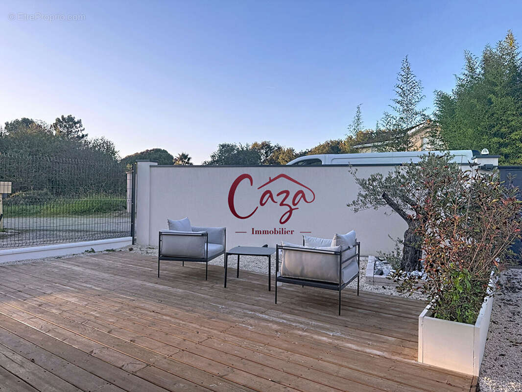 Maison à SALLEBOEUF