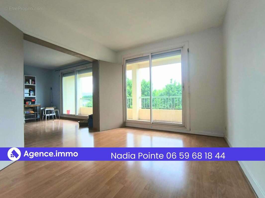 Appartement à AUREILHAN