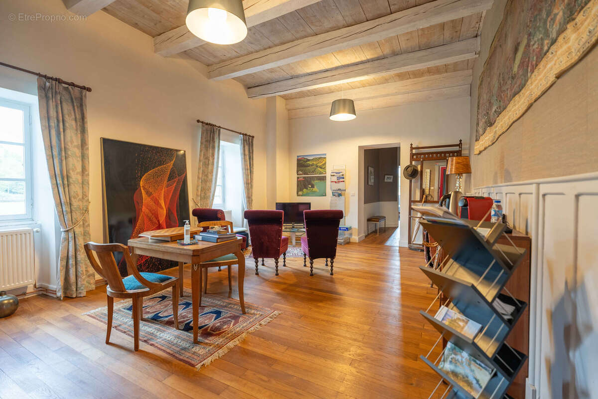 Maison à BELMONT-LUTHEZIEU