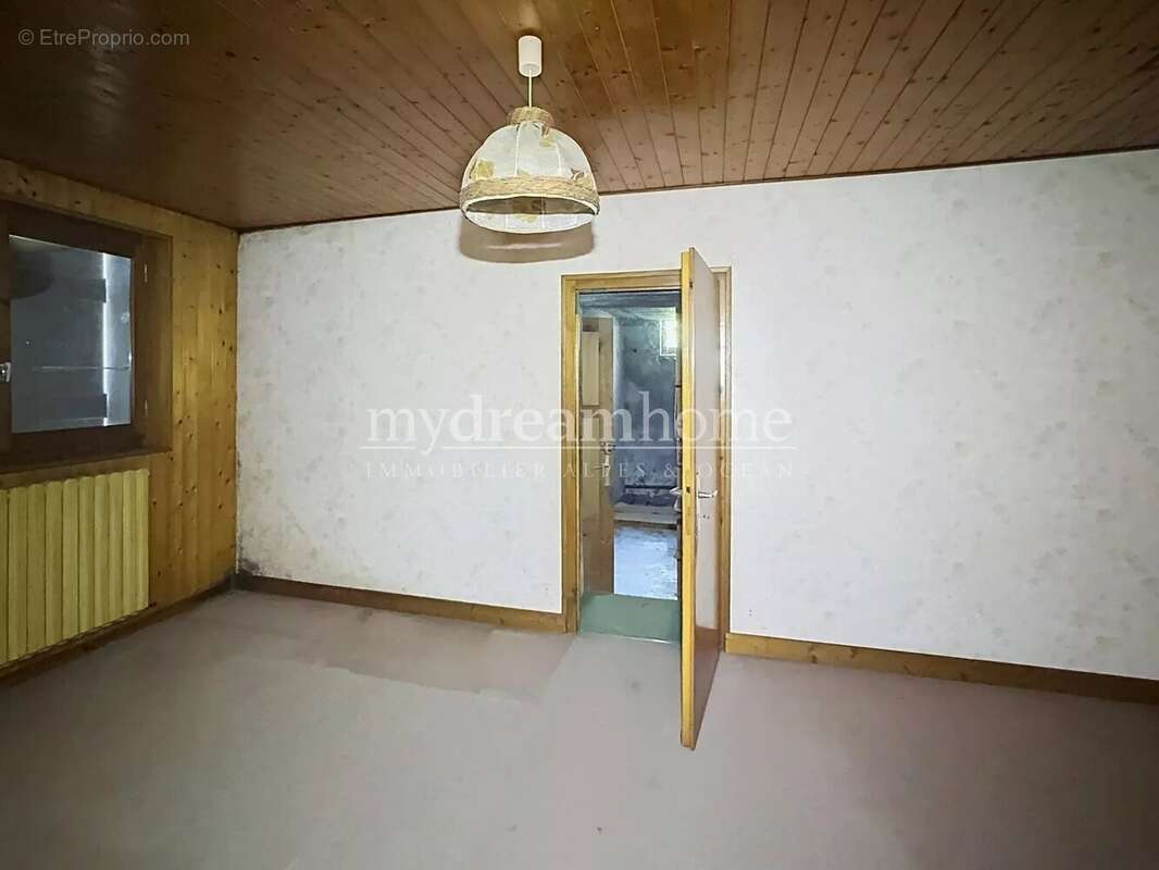 Immeuble de  4 appartements de 2 chambres - Flumet (73590) - photo 17
