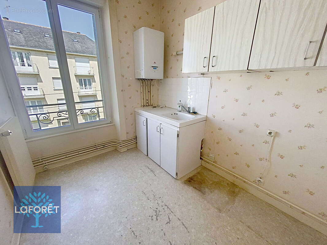 Appartement à FOUGERES