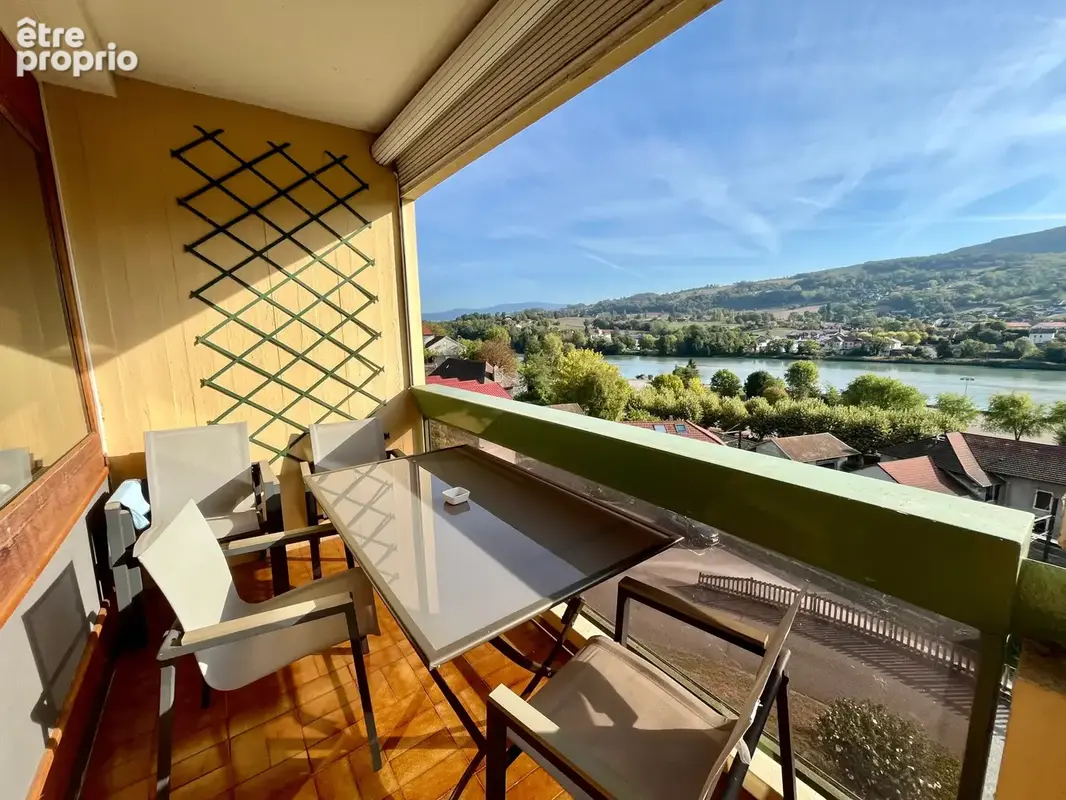 Appartement à SEYSSEL