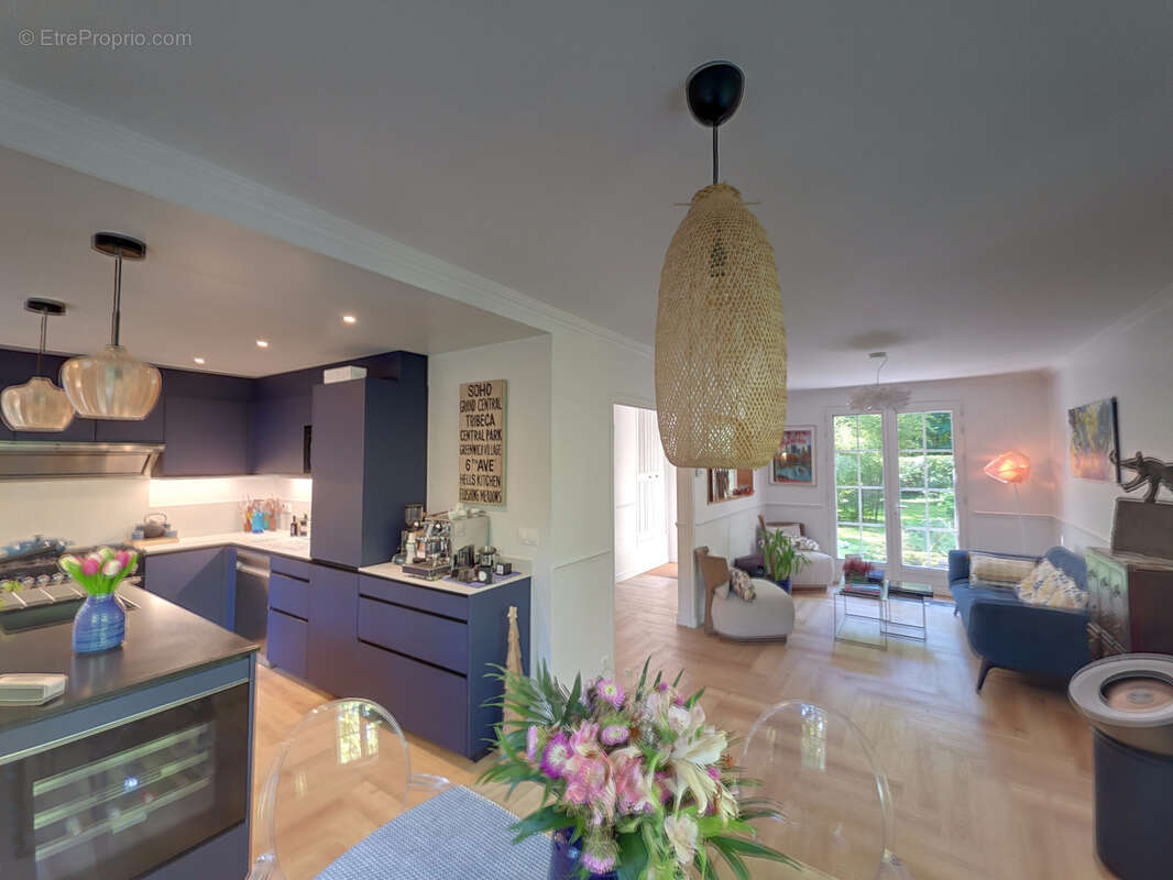 Maison à NOISY-SUR-ECOLE