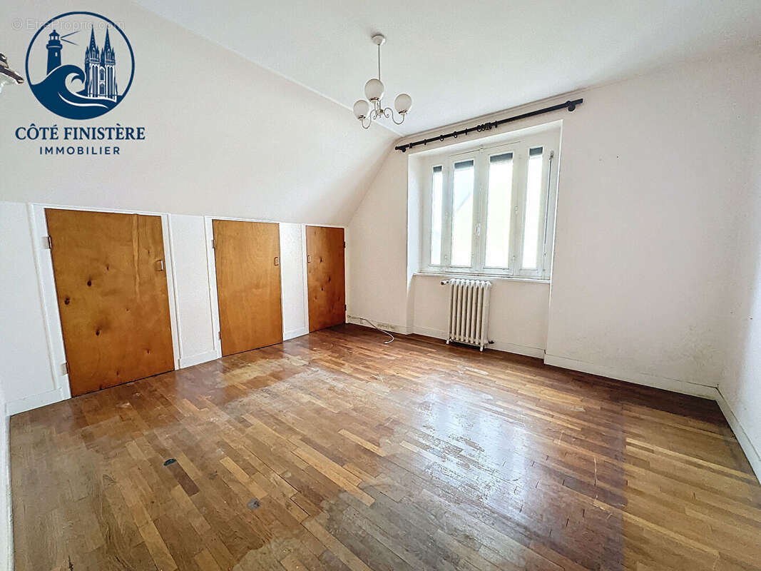 Maison à PLONEOUR-LANVERN