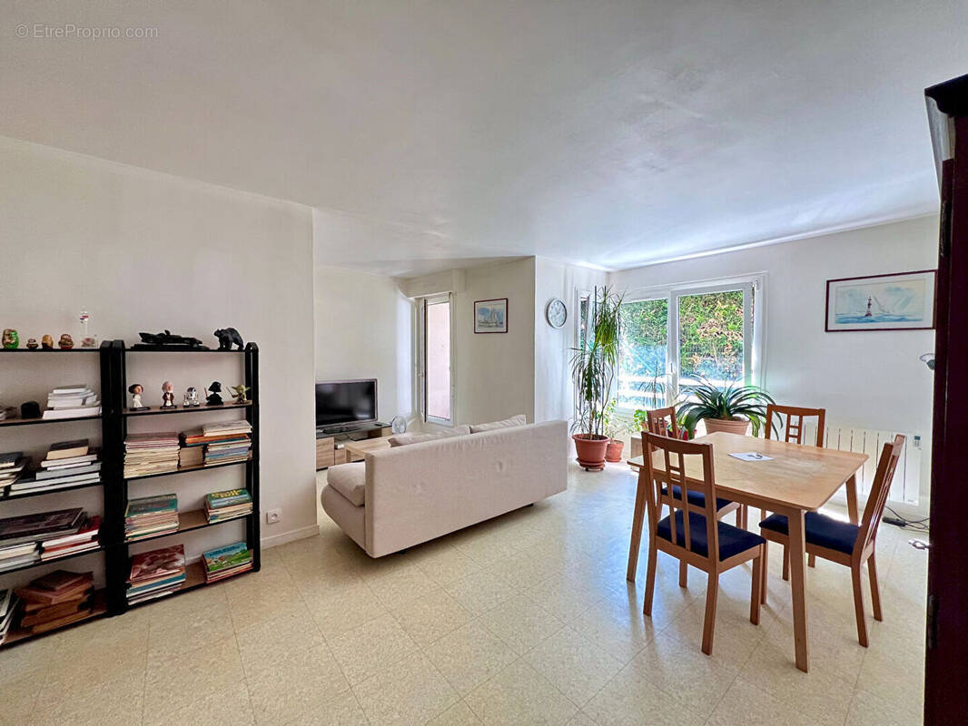 Appartement à SEVRES