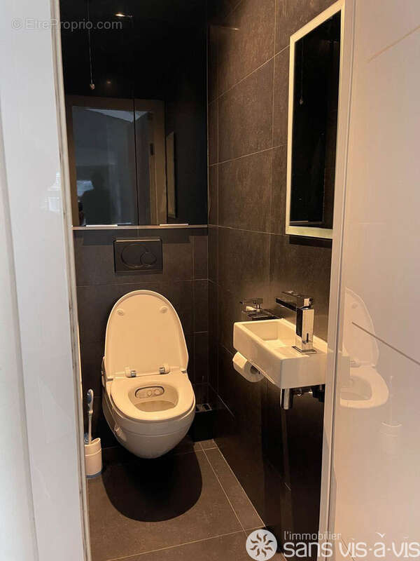 Appartement à SURESNES