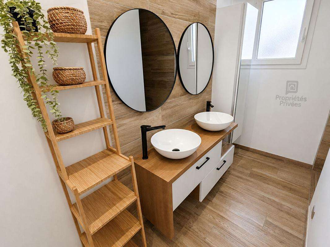 CHÂTEAUROUX, LA MARGOTIÈRE, Maison contemporaine de plain-pied, 5 chambres, bureau, piscine, DPE A - photo 11