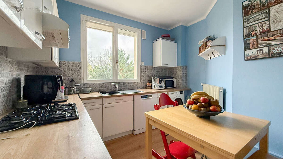 Appartement à NANTERRE