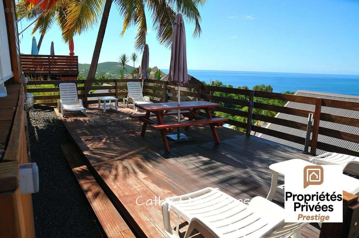 Appartement T3 Duplex, vue mer exceptionnelle - Bouillante - photo 10