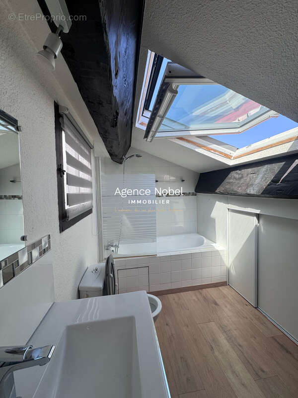 Appartement de caractère avec jardin privatif — Quartier Saint-Martin, Perpignan - photo 7
