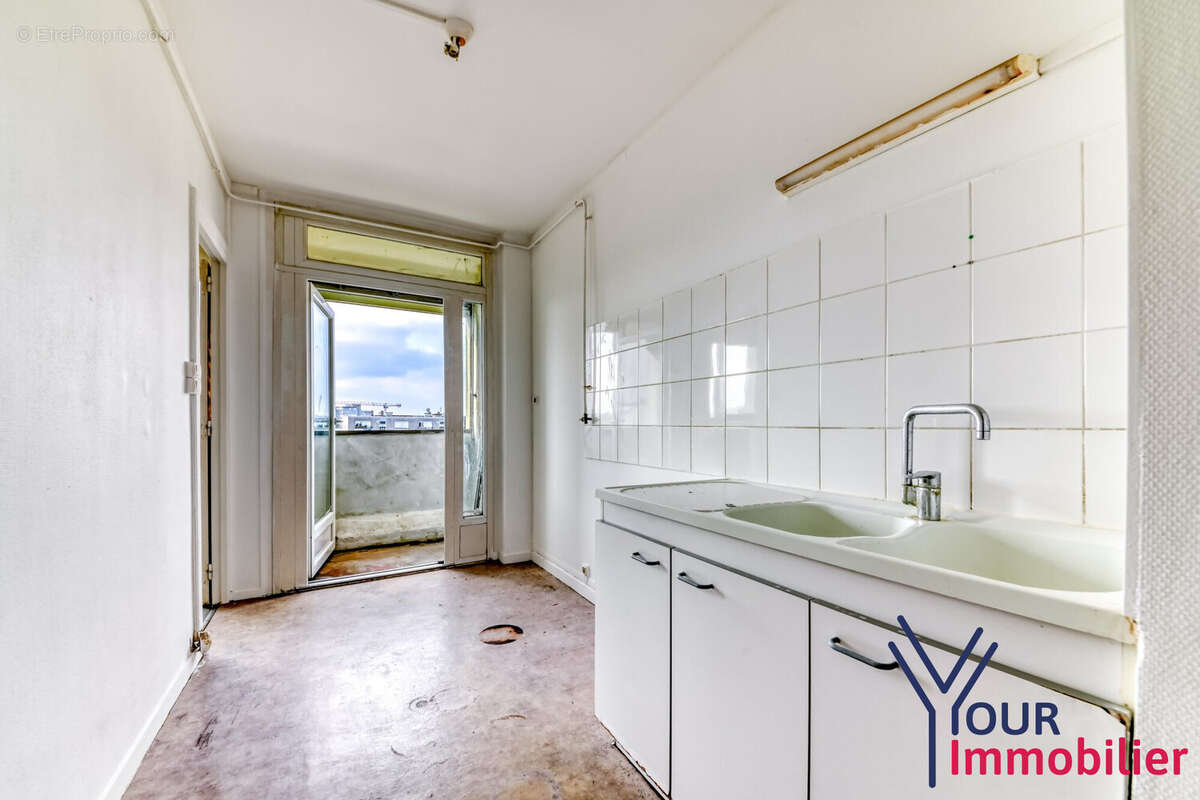 Appartement à VAULX-EN-VELIN