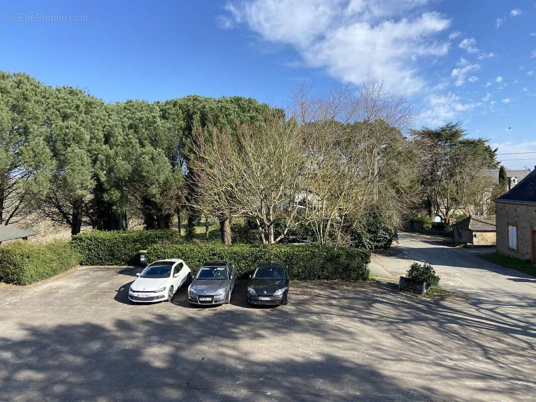 Maison à RABLAY-SUR-LAYON