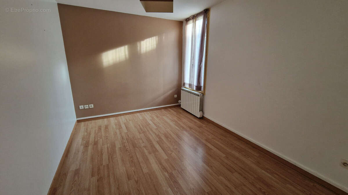 Maison à BRAY-SUR-SEINE