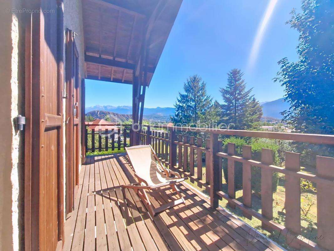 Maison à VARCES-ALLIERES-ET-RISSET