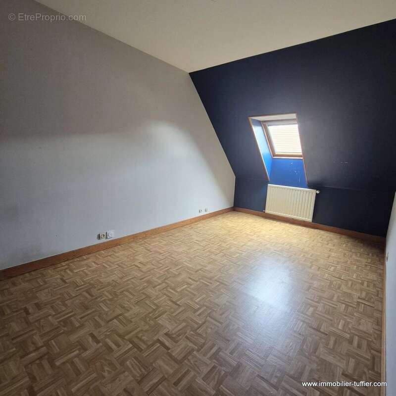 Maison à SAINT-CORNEILLE