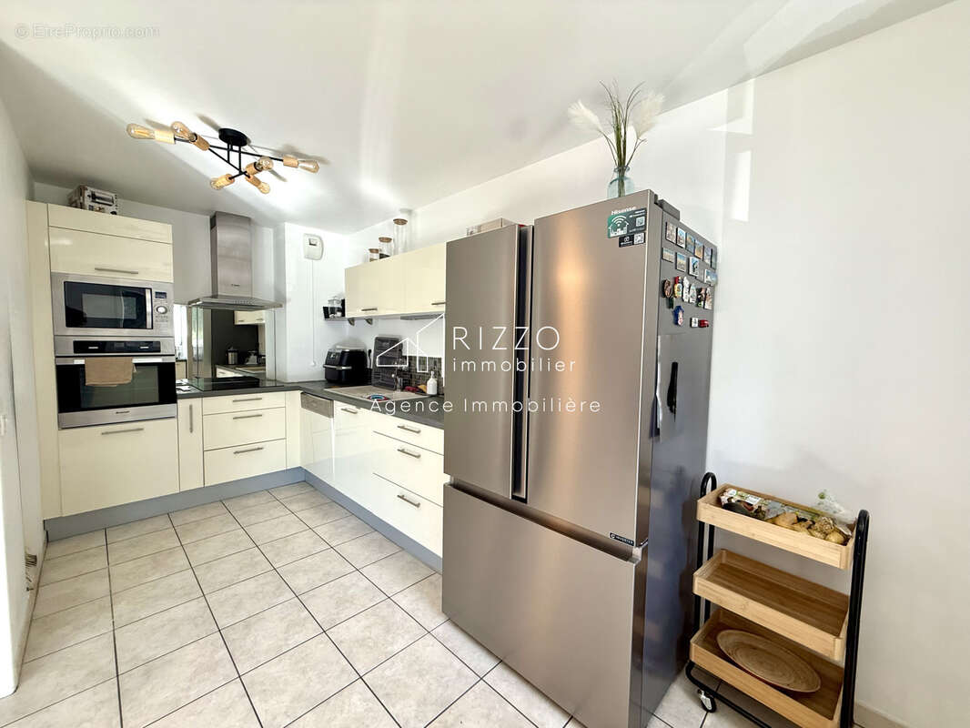 Bel appartement T4 de 82 m2 avec balcon, garage et cave   La Roche-sur-Foron - photo 13
