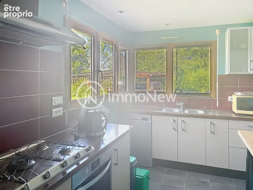 Belle propriete avec 2 gites au calme sur terrain de 6000 m2 environ - photo 22
