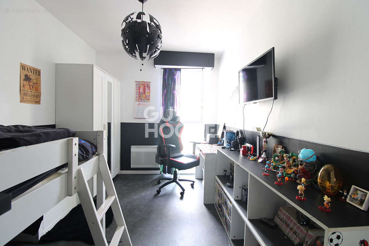 Appartement à BRIE-COMTE-ROBERT