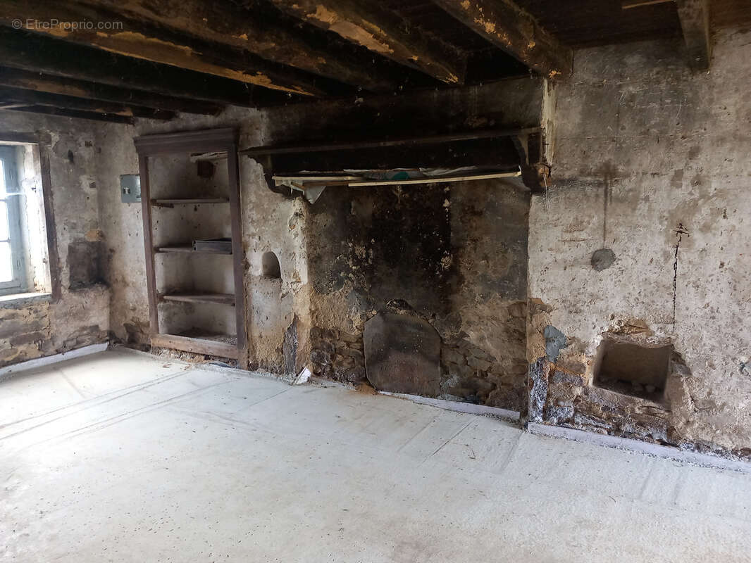 Maison à SAINT-DIZIER-LEYRENNE