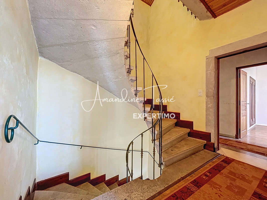 Maison à LA CAVALERIE