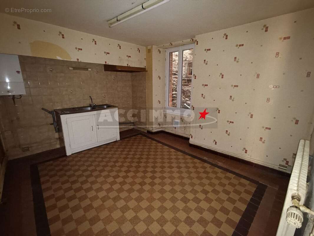 Maison à ROQUECOURBE