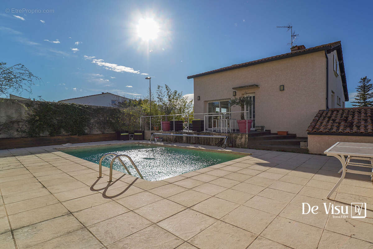 Maison à SAINT-JEAN-DE-VEDAS