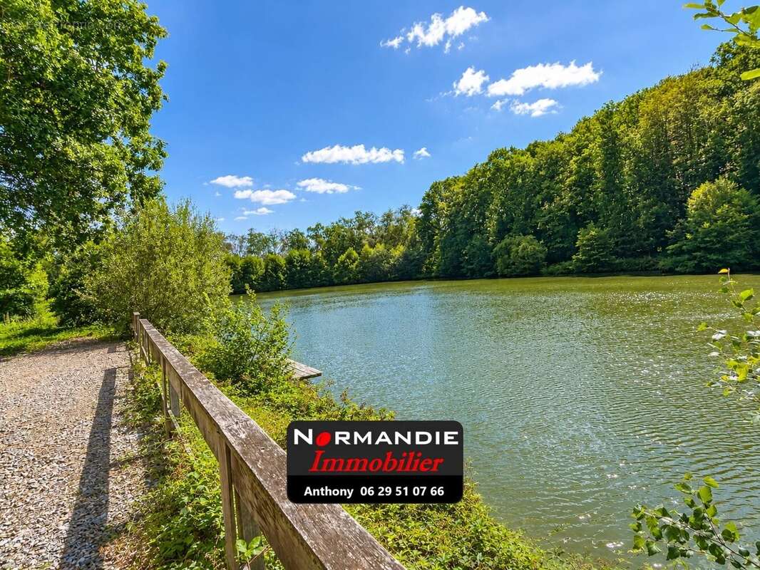  magnifique domaine en suisse normande – étangs, gîte & chalets – 18 couchages  - photo 9