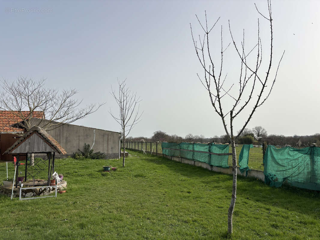 Vicq-Exemplet   Maison de plain-pied avec un jardin clos de 2 228 m2 et une vue dégagée - photo 29