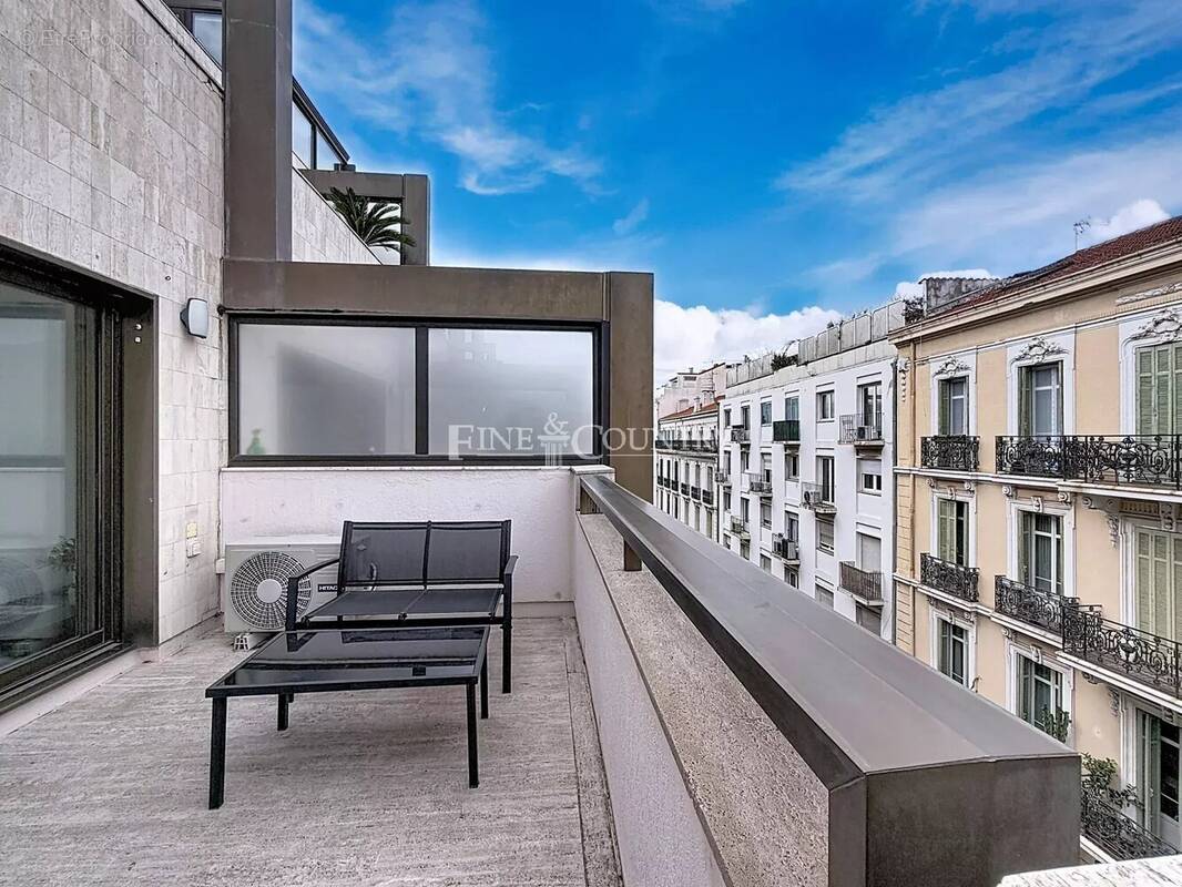 Appartement à CANNES
