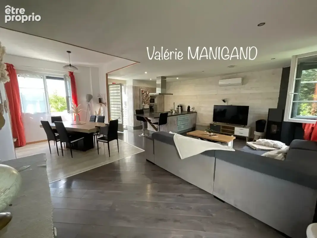 Maison à MONTREM