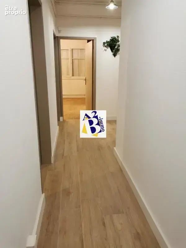 Angoulême Appartement T4 - photo 2