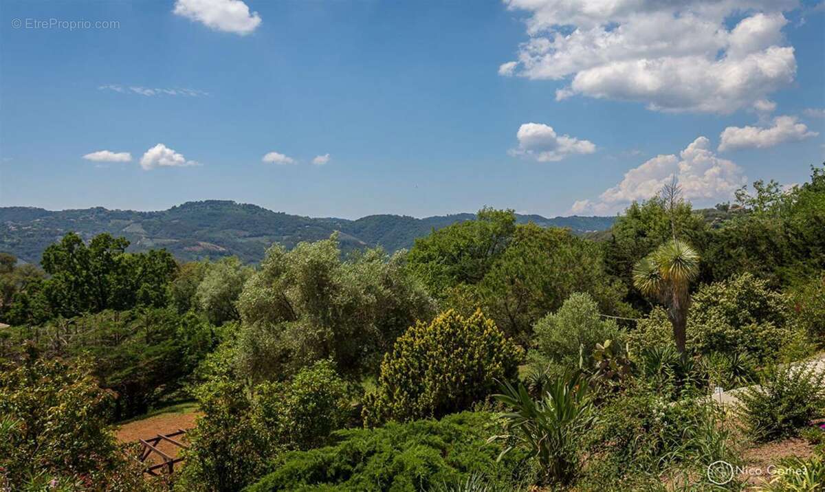 Maison à PEYMEINADE