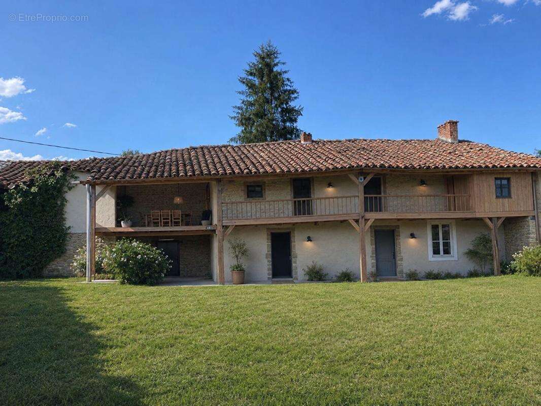 Ancien corps de ferme - photo 2