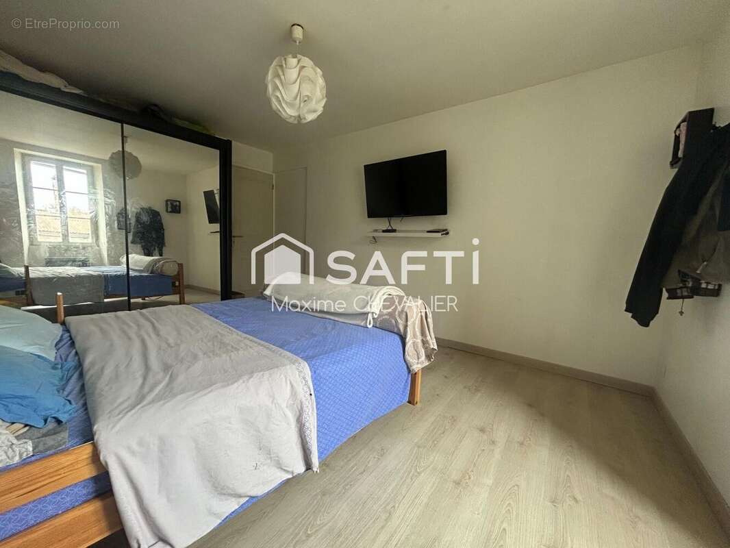 Maison 110 m² à Orsennes  - photo 6