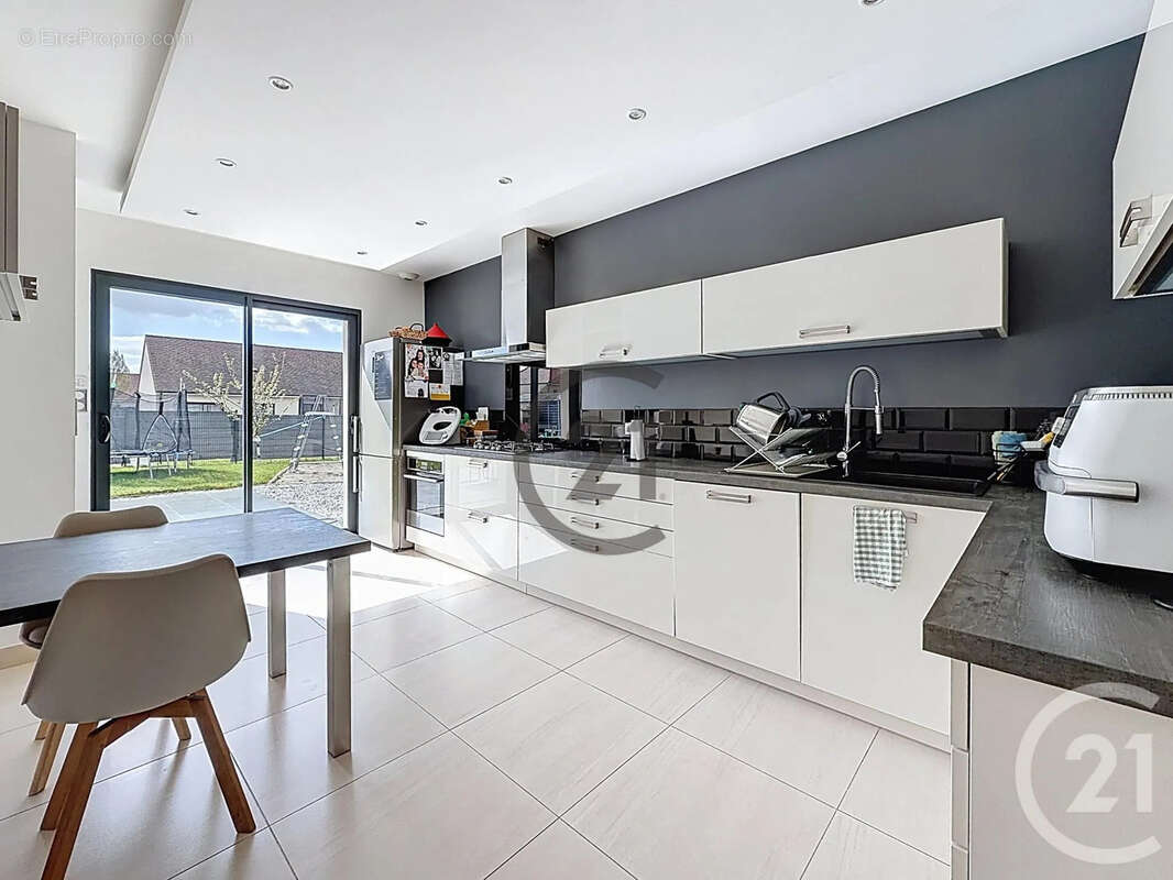 Maison à CRENEY-PRES-TROYES