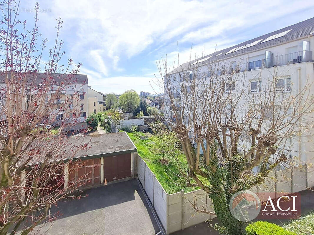 Appartement à MONTMAGNY