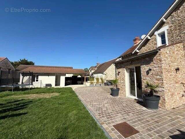 Maison à BOISSISE-LA-BERTRAND
