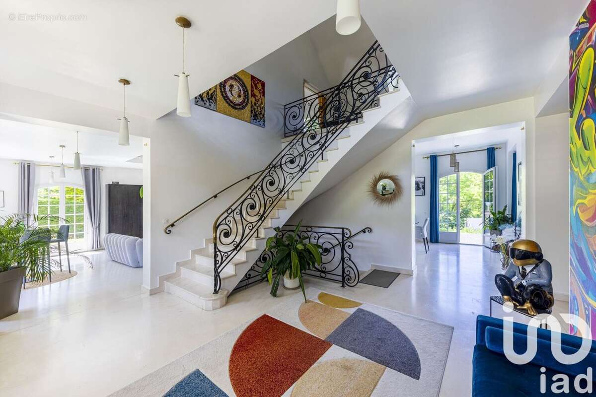 Photo 3 - Maison à NESLES-LA-VALLEE