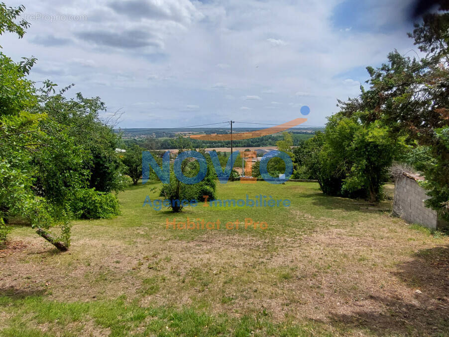 Terrain à BEAUMONT