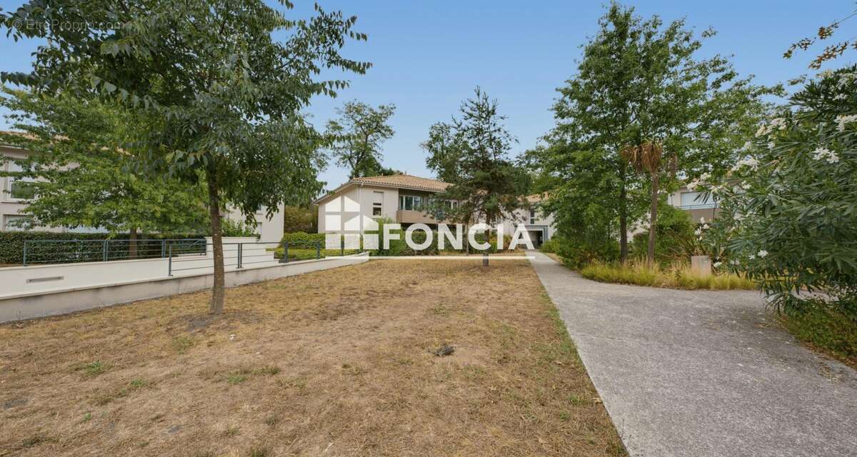 À VENDRE – T4 de 88 m² avec balcon et 2 parkings – Pessac - photo 8