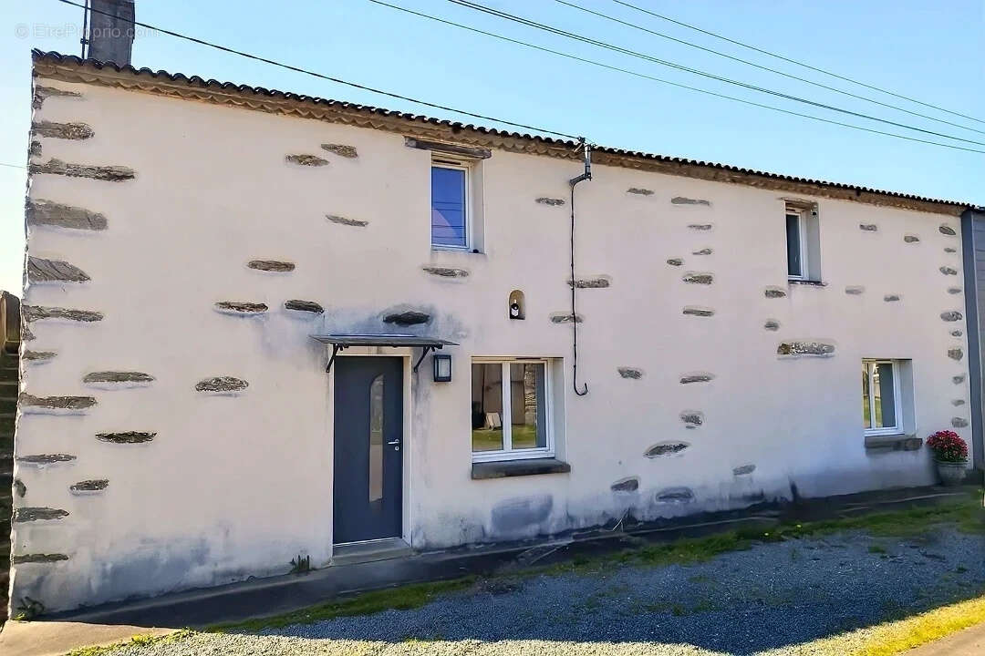 Maison à FALLERON