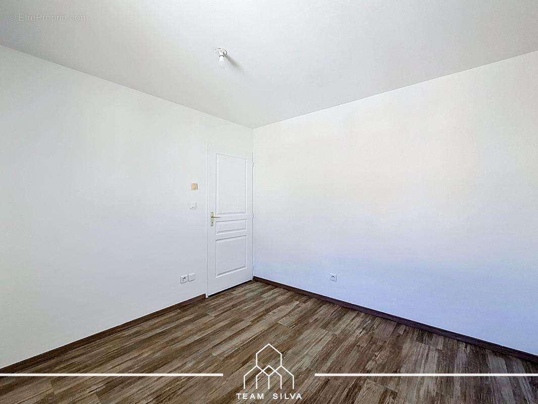 Maison 80 m² à Chasse-Sur-Rhone  - photo 25