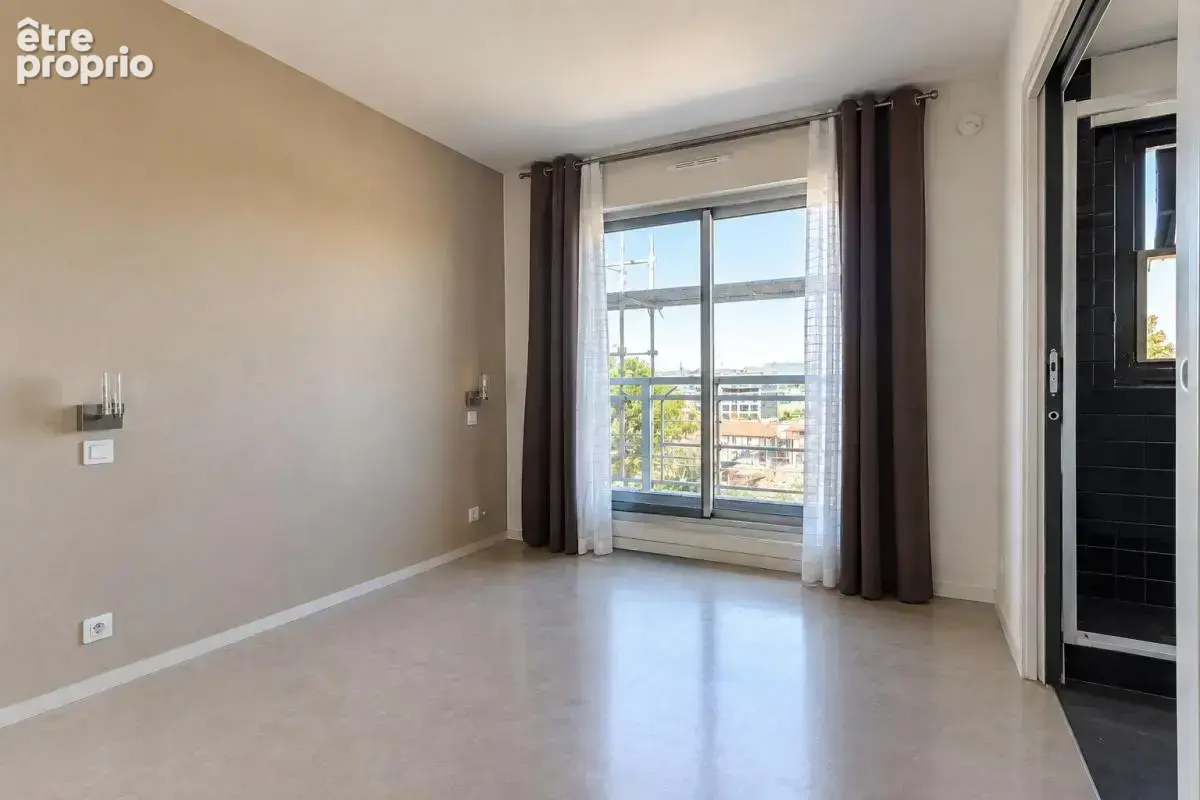 Appartement À Vendre - photo 5