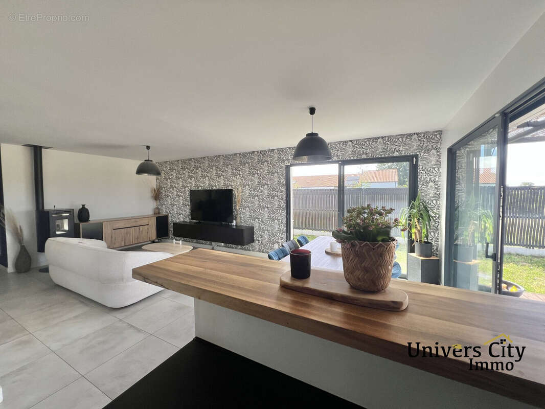 Maison 95 m² à La Chevroliere  - photo 4