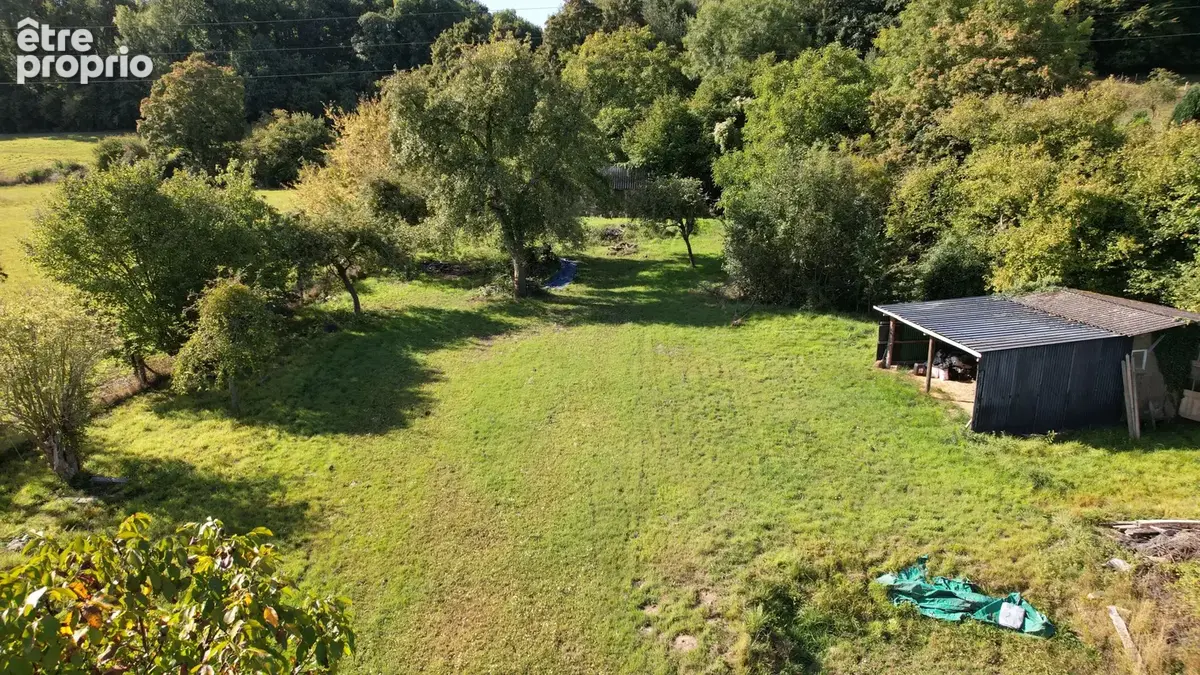 Terrain non constructible de 2400 m2. - photo 2