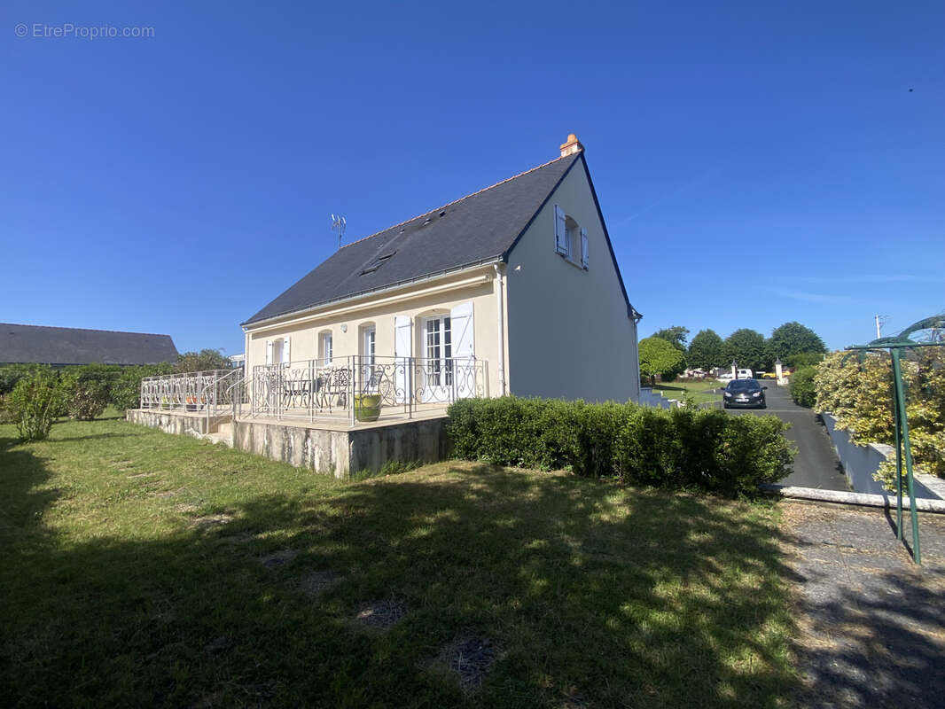 Maison à VARRAINS